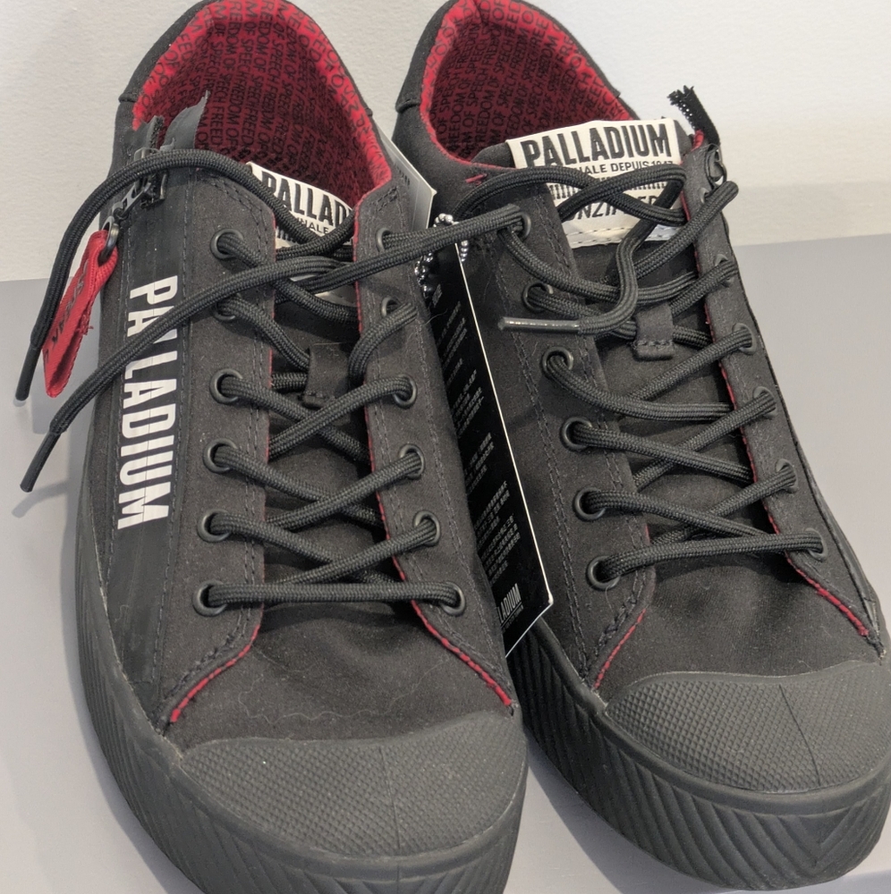 Palladium Unzipped Black And Red Shoes Size 7 Men NWT 👟